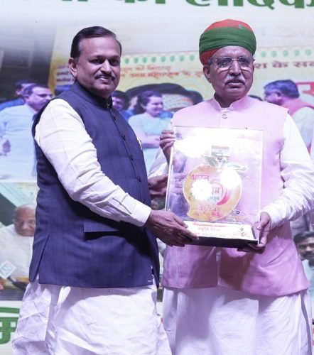 केंद्रीय-मंत्री-अर्जुन-राम-मेघवाल-जी-